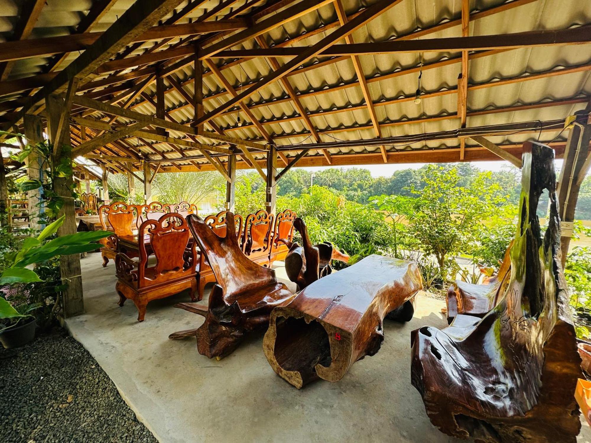 Kingkham Riverside Hotel لوانغ برابانغ المظهر الخارجي الصورة