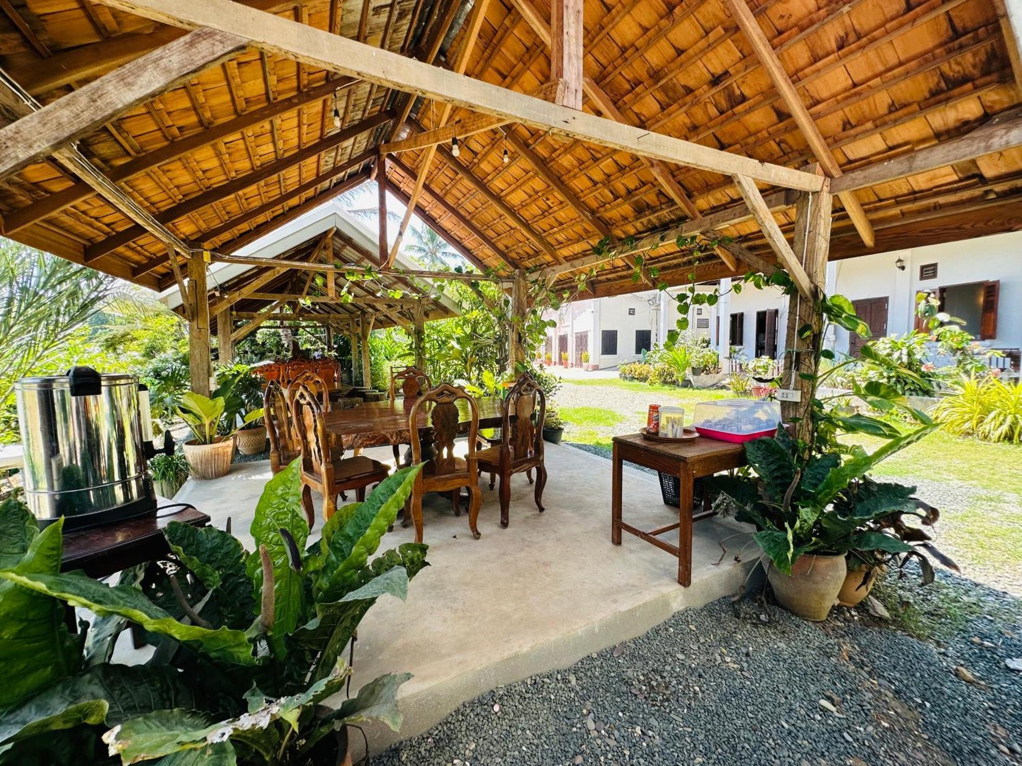 Kingkham Riverside Hotel لوانغ برابانغ المظهر الخارجي الصورة