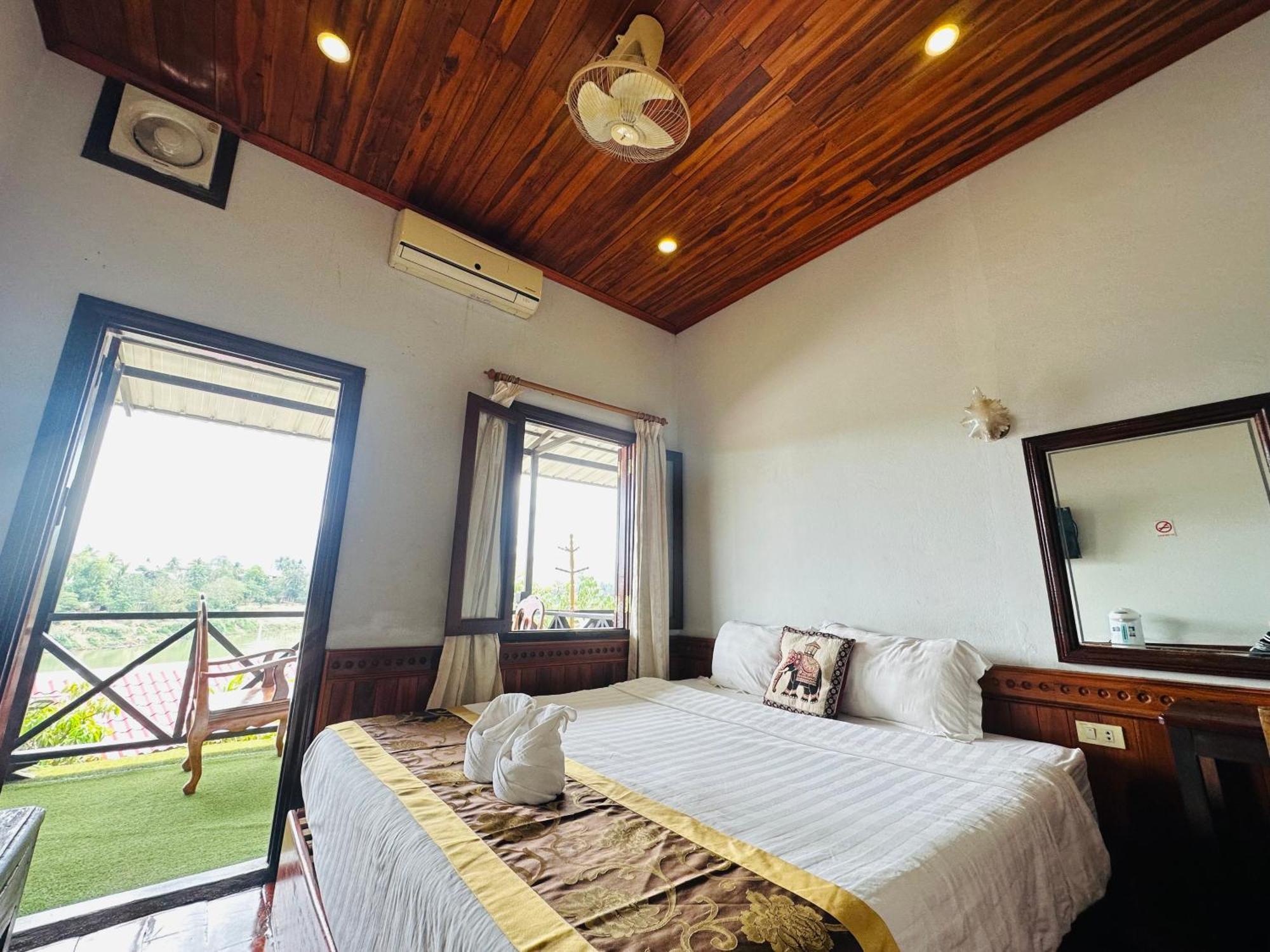 Kingkham Riverside Hotel لوانغ برابانغ المظهر الخارجي الصورة